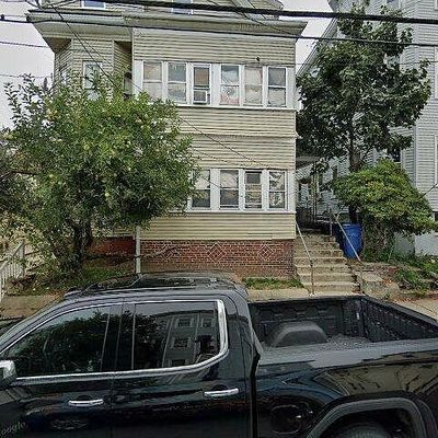 66 Clark Ave, Chelsea, MA 02150