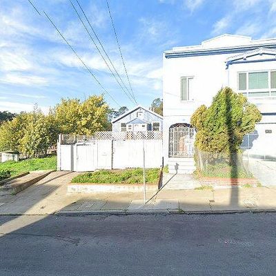 66 Hahn St, San Francisco, CA 94134