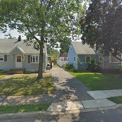 67 6 Th Ave, Hawthorne, NJ 07506