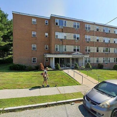 70 Farmington Ave #2 J, New London, CT 06320