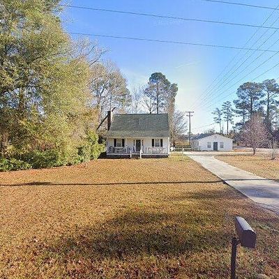 701 Oleander Dr, Darlington, SC 29532