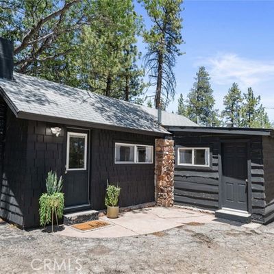 718 Talmadge Rd, Big Bear Lake, CA 92315