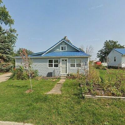 922 S 11 Th Ave, Marshalltown, IA 50158