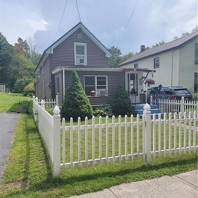 994 Alexandria St, Carthage, NY 13619