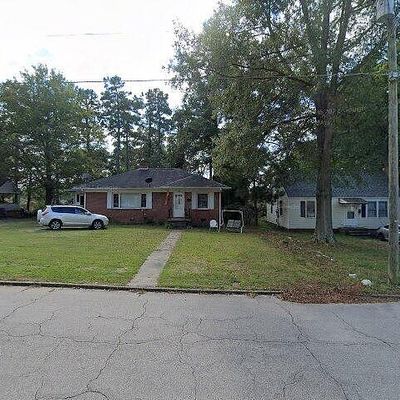 846 E Montgomery St, Henderson, NC 27536