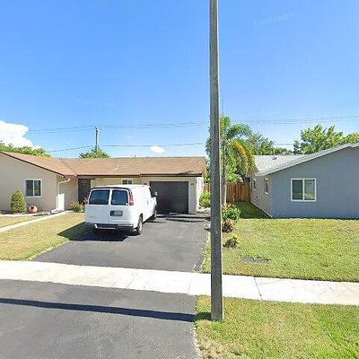 8500 Nw 45 Th St, Lauderhill, FL 33351