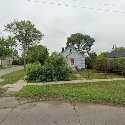 902 Winter St, Superior, WI 54880