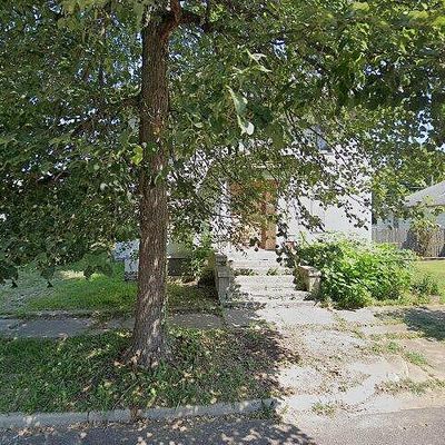 907 Catherine St, Pekin, IL 61554