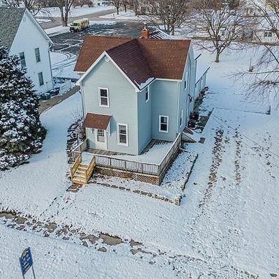 110 Se 2 Nd St, Galva, IL 61434