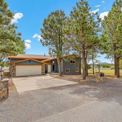 11155 Pinon St, Flagstaff, AZ 86004