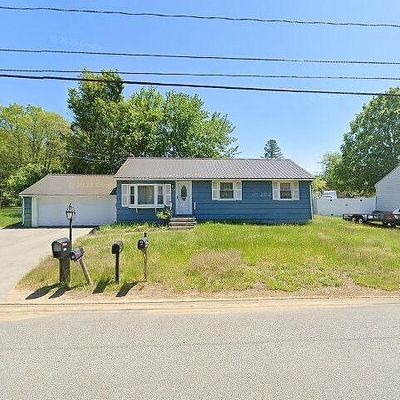 102 Maple St, Somersworth, NH 03878