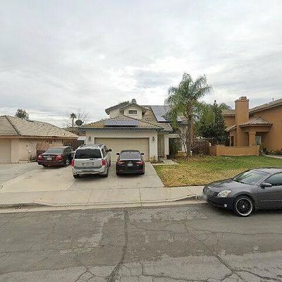 10316 Crossing Green Cir, Moreno Valley, CA 92557