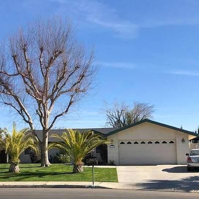 1304 Manning St, Bakersfield, CA 93309