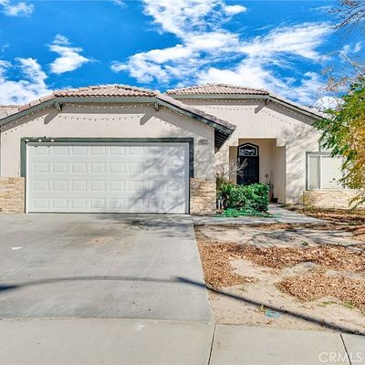 13217 La Salle Cir, Victorville, CA 92392