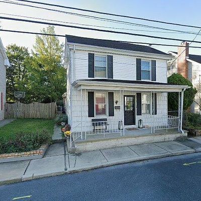 14 E Green St, Camp Hill, PA 17011