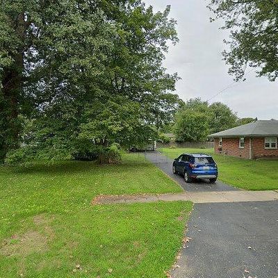 16316 Farnum St, Romulus, MI 48174