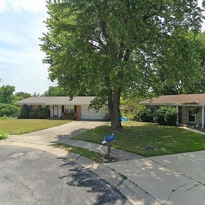 21 Lee Ct, Saint Charles, MO 63301