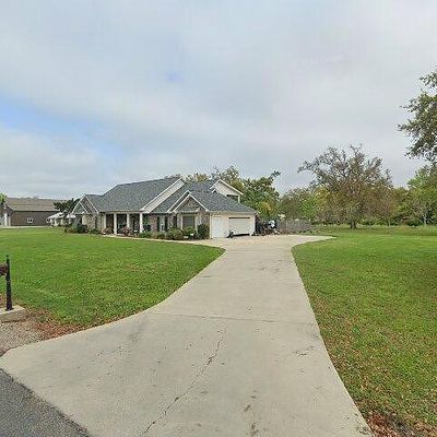 212 Cedar Grove Ln, Belle Chasse, LA 70037