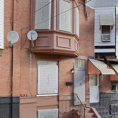 2229 Cantrell St, Philadelphia, PA 19145