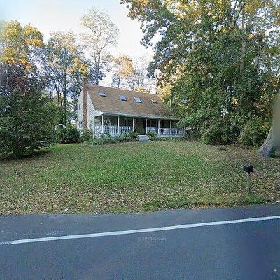 225 Rocky Point Landing Rd, Rocky Point, NY 11778