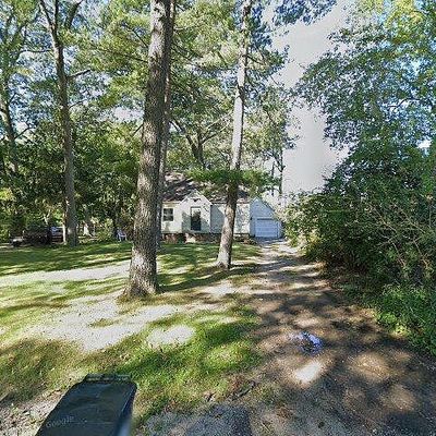 1999 N Roberts Rd, Muskegon, MI 49445