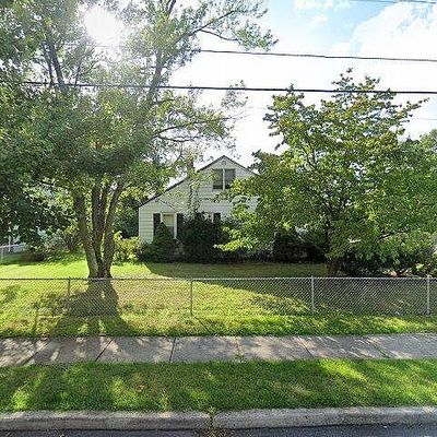 28 Palmwood Ave, Cherry Hill, NJ 08003