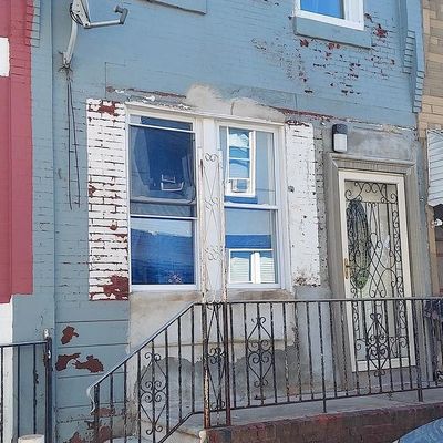 2427 N Gratz St, Philadelphia, PA 19132