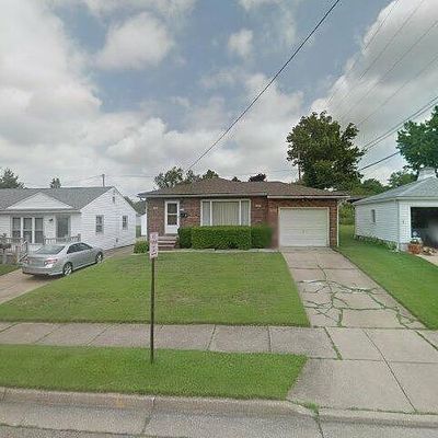 245 E Ralston Ave, Akron, OH 44301