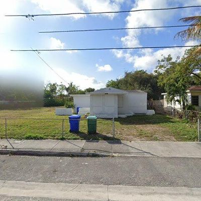 252 Nw 47 Th St, Miami, FL 33127