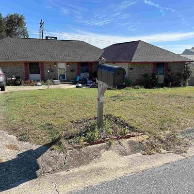 2541 Tomlinson Rd, Pensacola, FL 32526