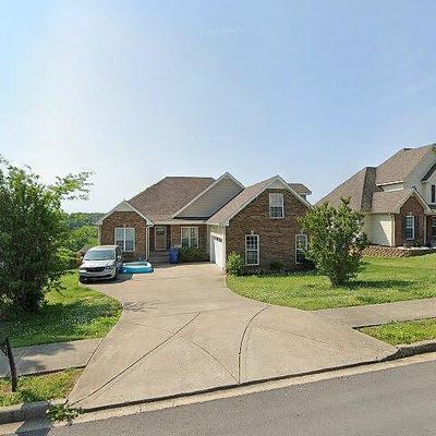 3273 Timberdale Dr, Clarksville, TN 37042