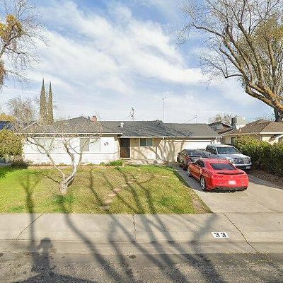 33 Nottingham Dr, Stockton, CA 95207