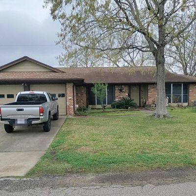 3313 Westview St, La Porte, TX 77571