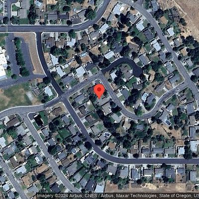 3454 Royal Crest Dr E, The Dalles, OR 97058