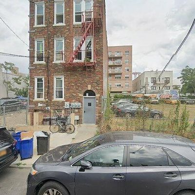 3031 W 23 Rd St, Brooklyn, NY 11224