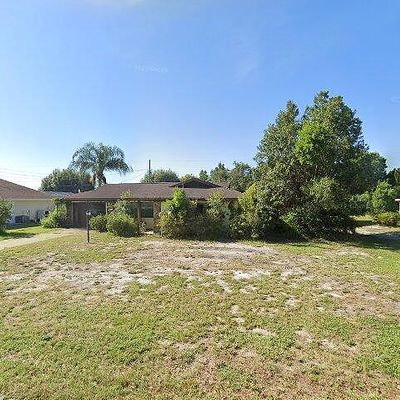 304 Robin Ave, Sebring, FL 33870