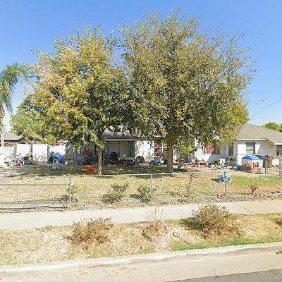 304 W Pleasant Ave, Tulare, CA 93274