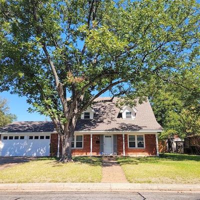 312 Cotillion Rd, Fort Worth, TX 76134