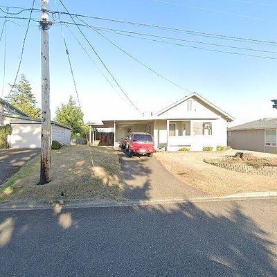441 Dunn St, Coos Bay, OR 97420