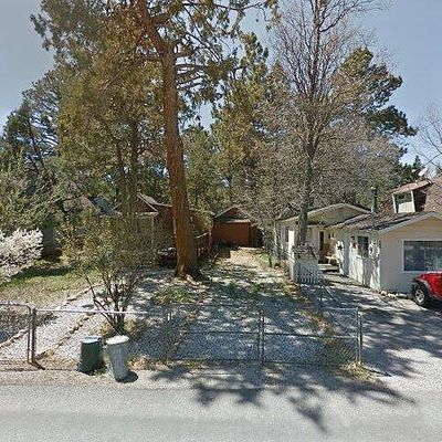 402 Holmes Ln, Sugarloaf, CA 92386