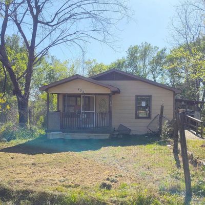 403 1 St St, Mena, AR 71953