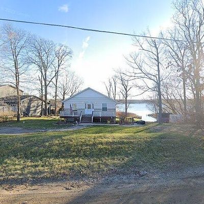 4071 Skinner Lake Rd, Lapeer, MI 48446