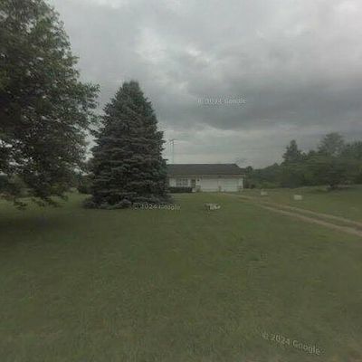 5479 Pottershop Rd, Centerville, IN 47330