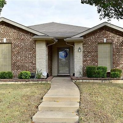 604 Horseshoe Ct, Desoto, TX 75115