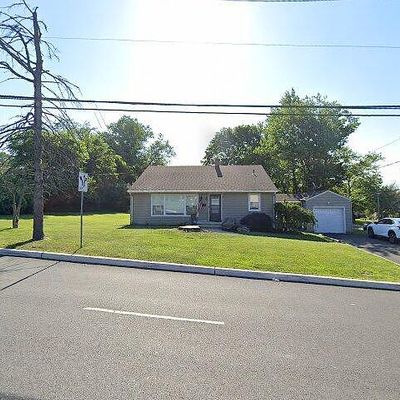 700 Vosseller Ave, Bound Brook, NJ 08805