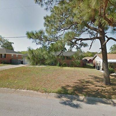 725 Gentian Dr, Pensacola, FL 32503