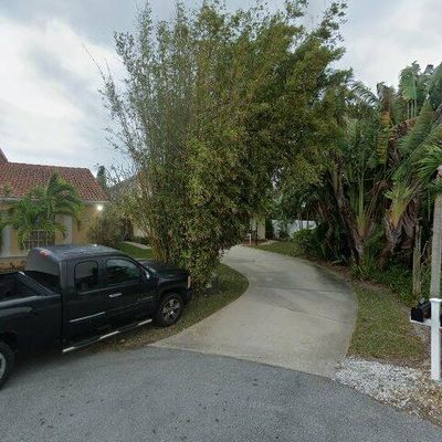 7384 Stuart Ave, Melbourne Beach, FL 32951