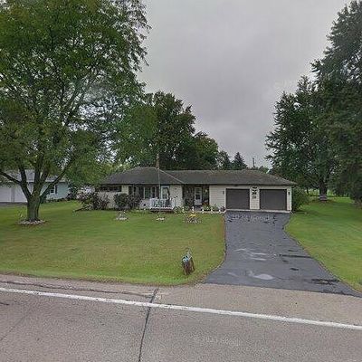 740 County Road V, Fond Du Lac, WI 54935