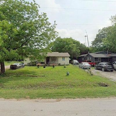 607 N Fulton St, Rice, TX 75155