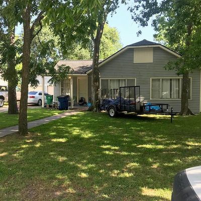 620 E Cedar St, Angleton, TX 77515